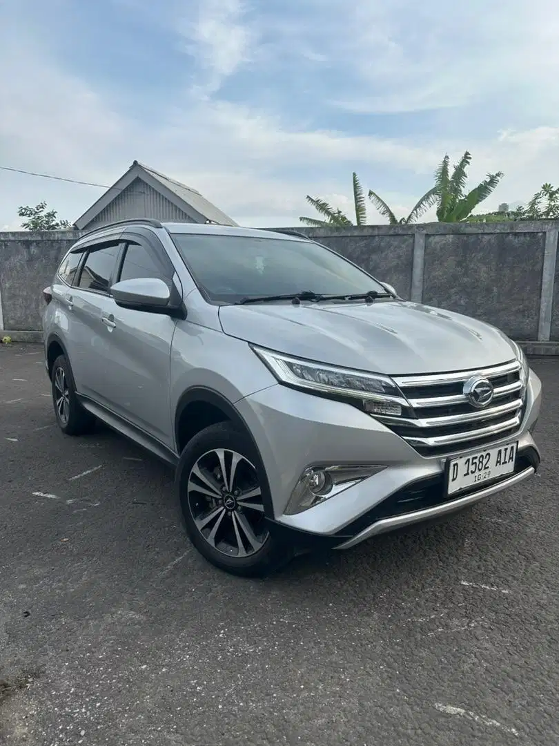 Jual cepat terios r manual 2019 istimewa