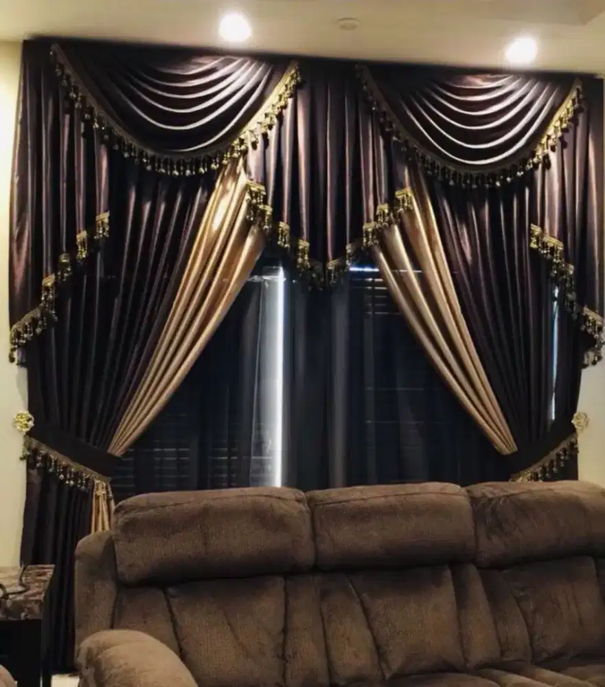 Pasang gordyn gorden murah vertikal roll blind jasa wallpaper dinding