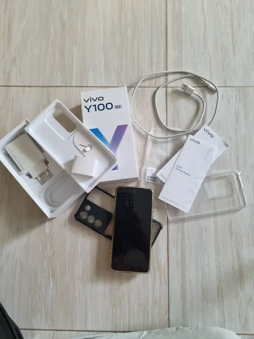 Vivo Y100 5G 8/256 garansi resmi