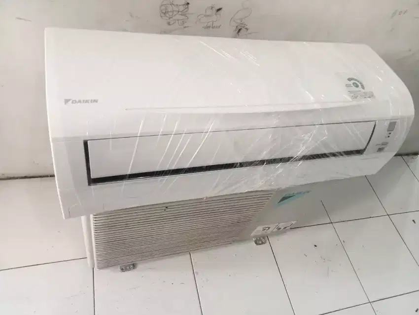 Ac Daikin 3/4pk mulus normal