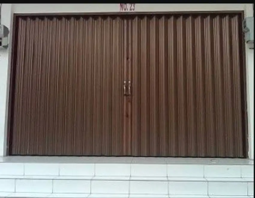 Jual pintu toko second, bekas garasi rumah