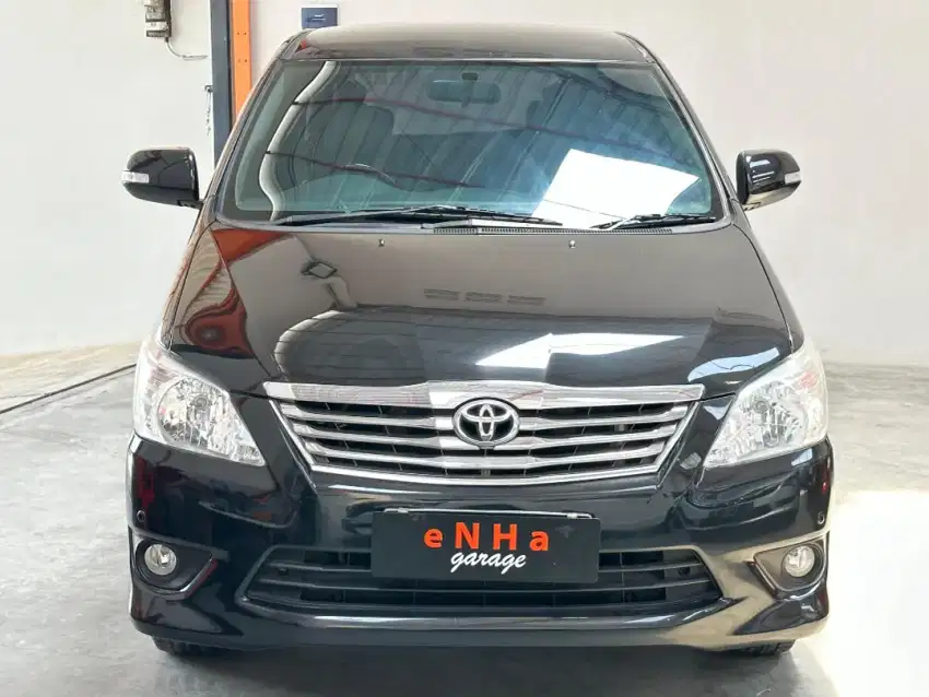 Toyota Grand Innova V diesel matic 2011