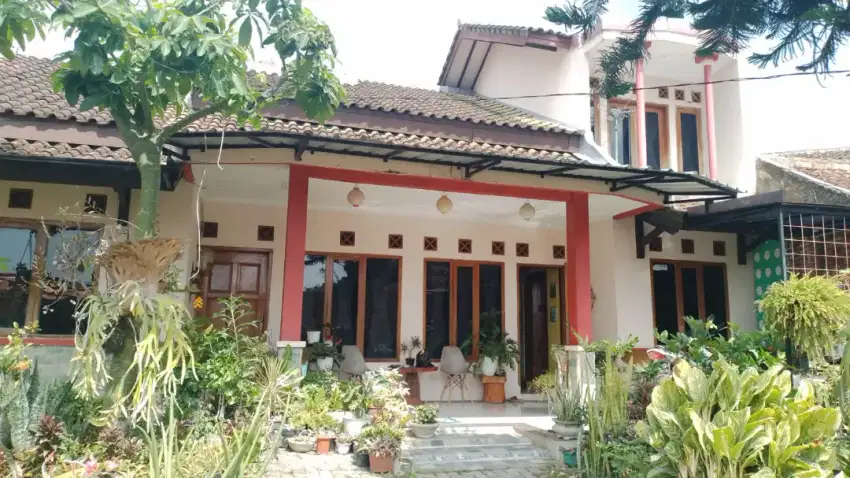 Rumah Villa Pasirjambu Ciwidey