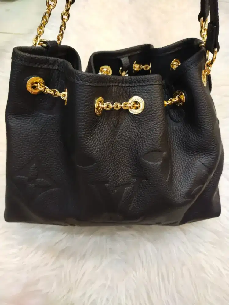 Luxury LOUIS VUITTON handbag sangat cantik dan high class