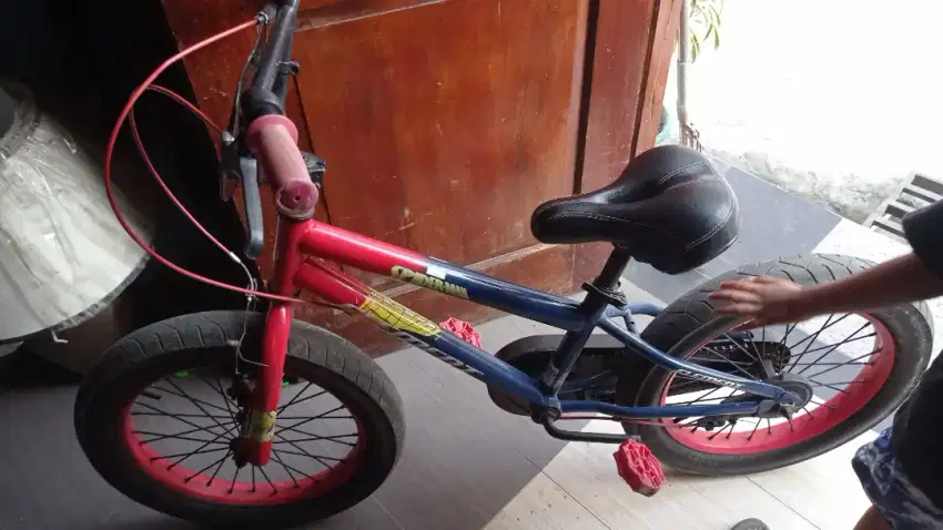 Sepeda anak  bmxelement spyderman 18