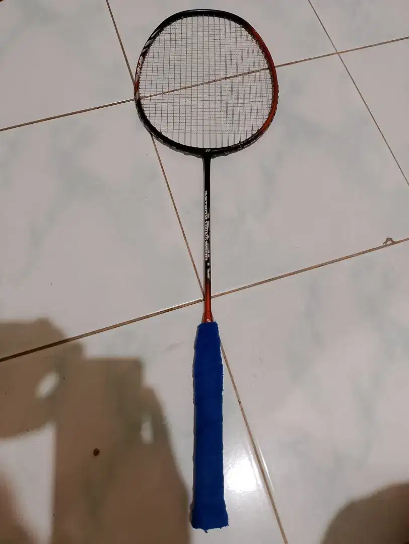 Raket Yonex Astrox Tour