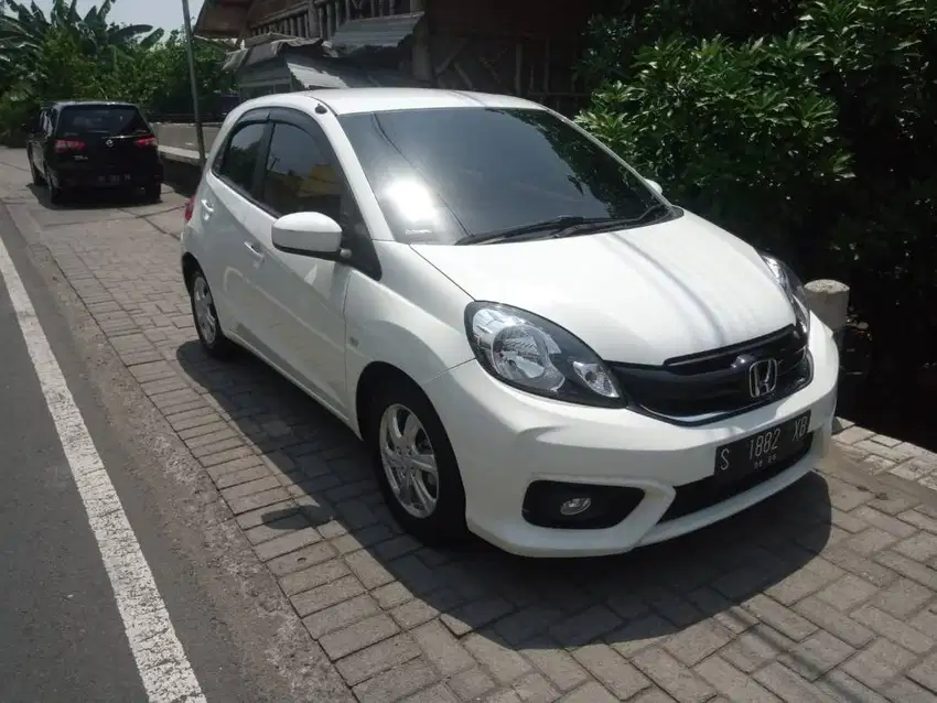 Honda brio e satya 2016 plat s bendol mobil bekas sekoto kediri