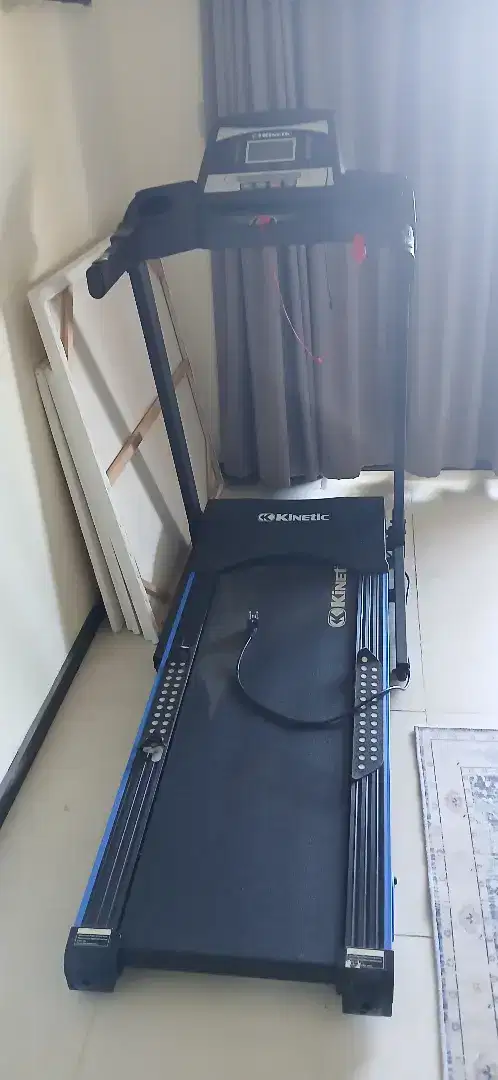 Treadmill Merk Kinetic 1.2tHP