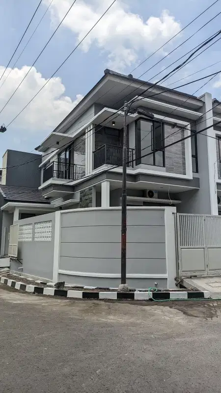 Rumah minimalis 2 hook medokan asri rungkut surabaya