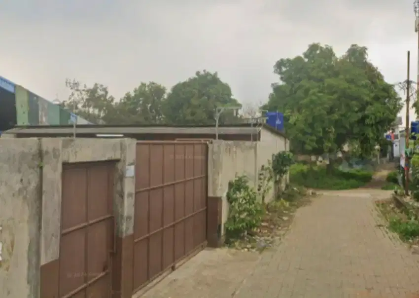 DIJUAL WORKSHOP FURNICHER  TANAH 1000 M² BANGUNAN 750 M² PEUSAR