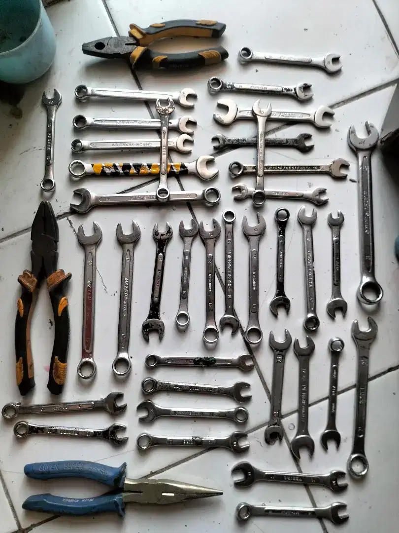 Buat yg serius. aj. borong 350. neet. ada 30 biji. an lebih.