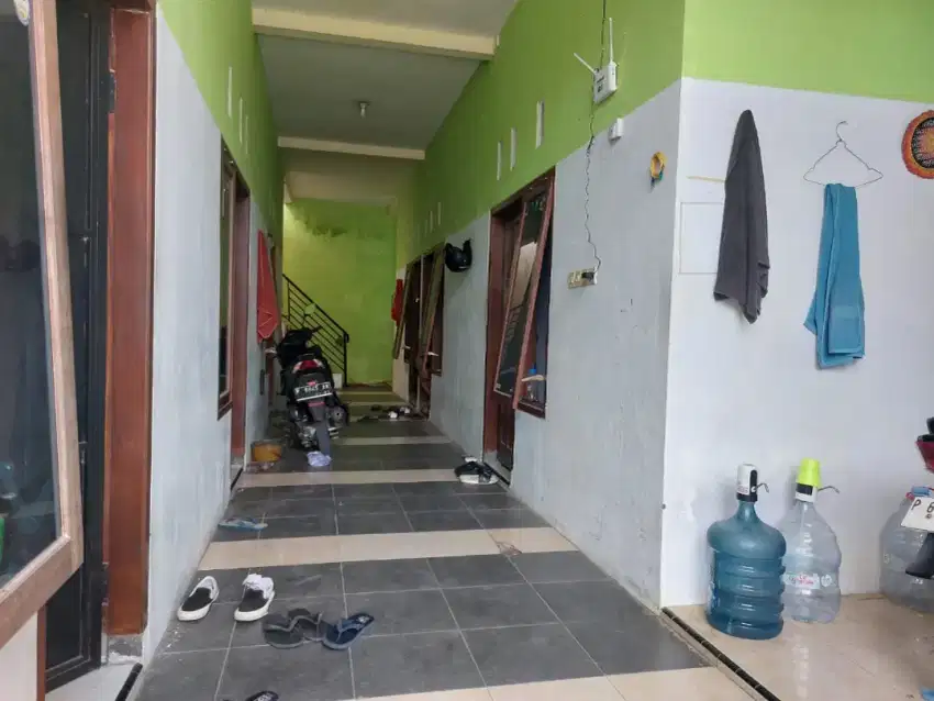 Rumah 6 Kamar Kampus Kos Cwo