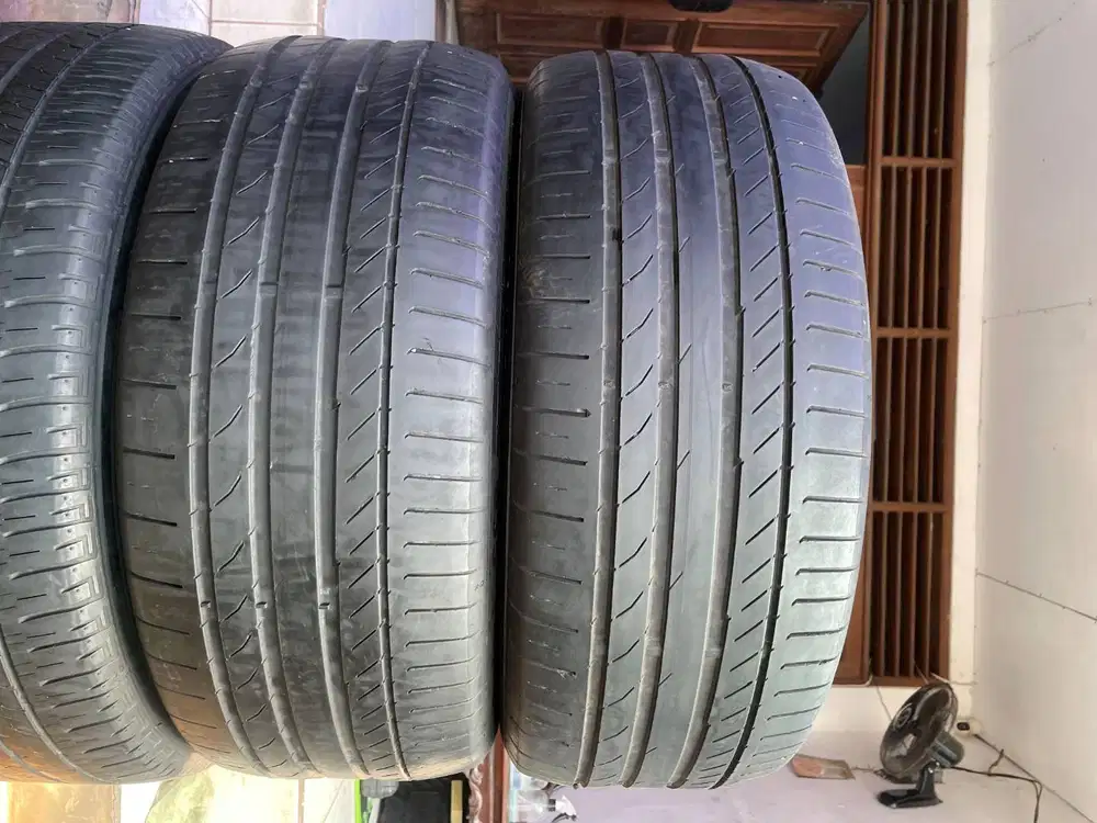 Ban Continental Conti Sport Contact 5  SSR/RFT  255 50 r19  2pcs