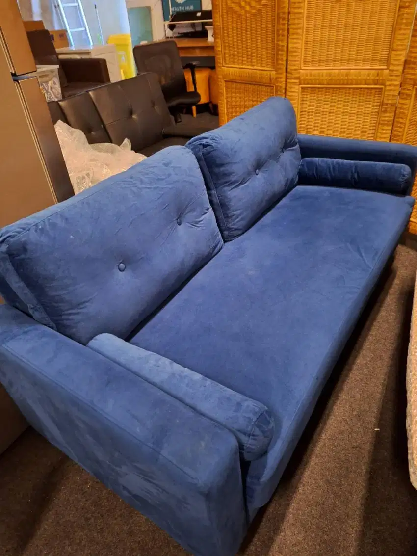 PINDAHAN SALE; BLUE SOFA