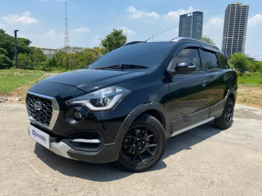 Pajak Panjang Datsun Cross 1.2 Bensin-AT 2018 Hitam PWE