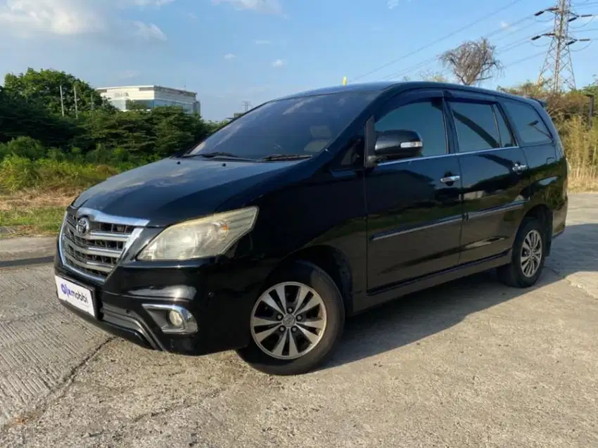 Pajak Panjang Toyota Kijang Innova 2.5 V Solar-AT 2015 Hitam LZC