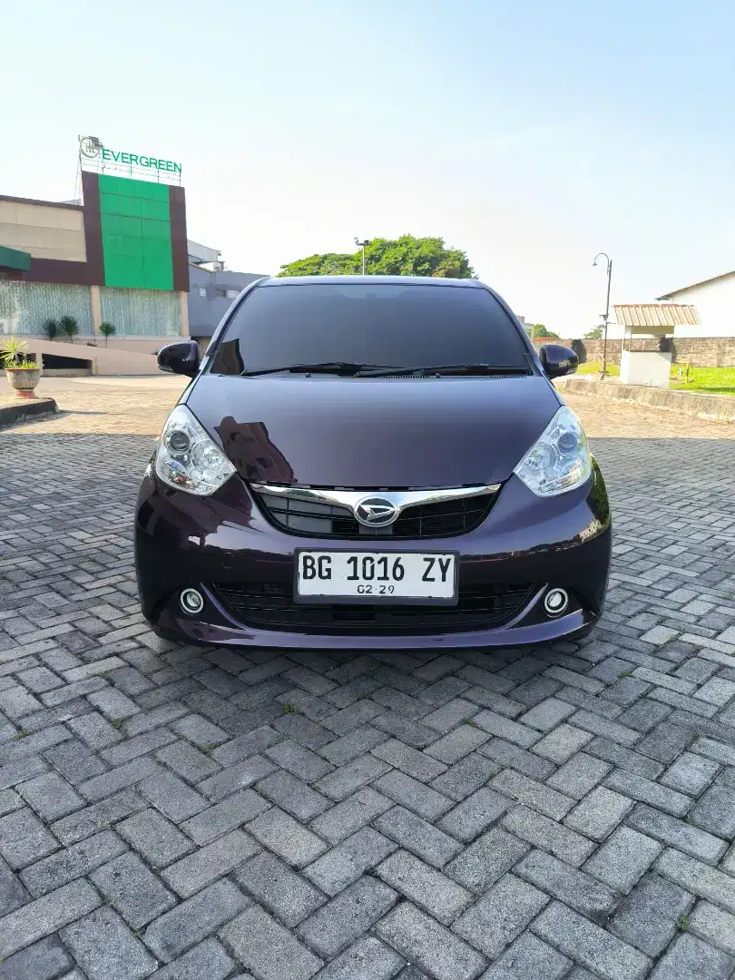 • DP 6jt/Perbulan 2,6jt • Daihatsu Sirion RS Deluxe 2013