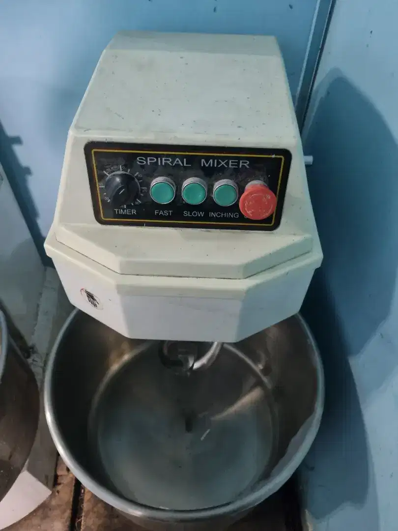 Dijual merek  Mixer sepiral