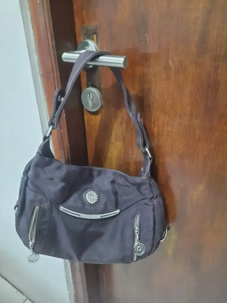 Tas merk wanita junfa