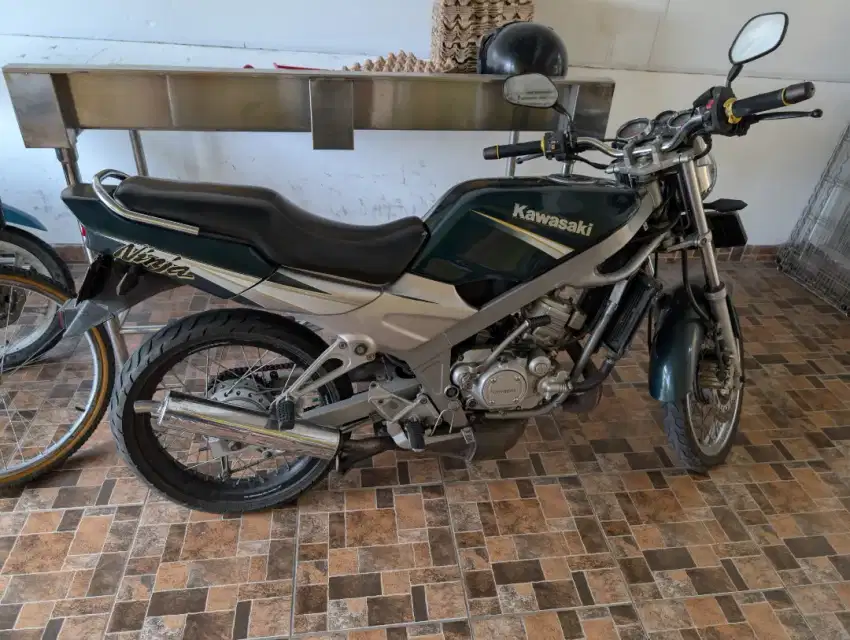 Kawasaki ninja r