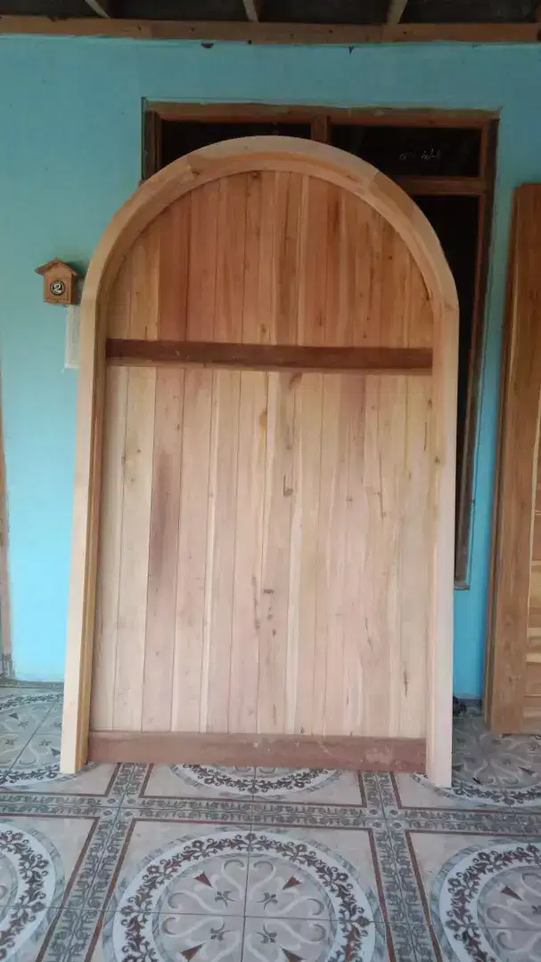 Pintu custom  Plengkung