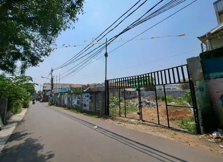 Tanah Ciputat Sebrang Apartemen Greenlake view jarang ada