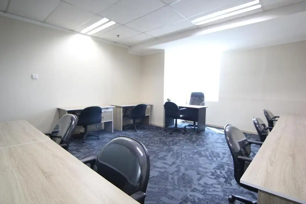 Ruang Kantor dan Ruang Meeting