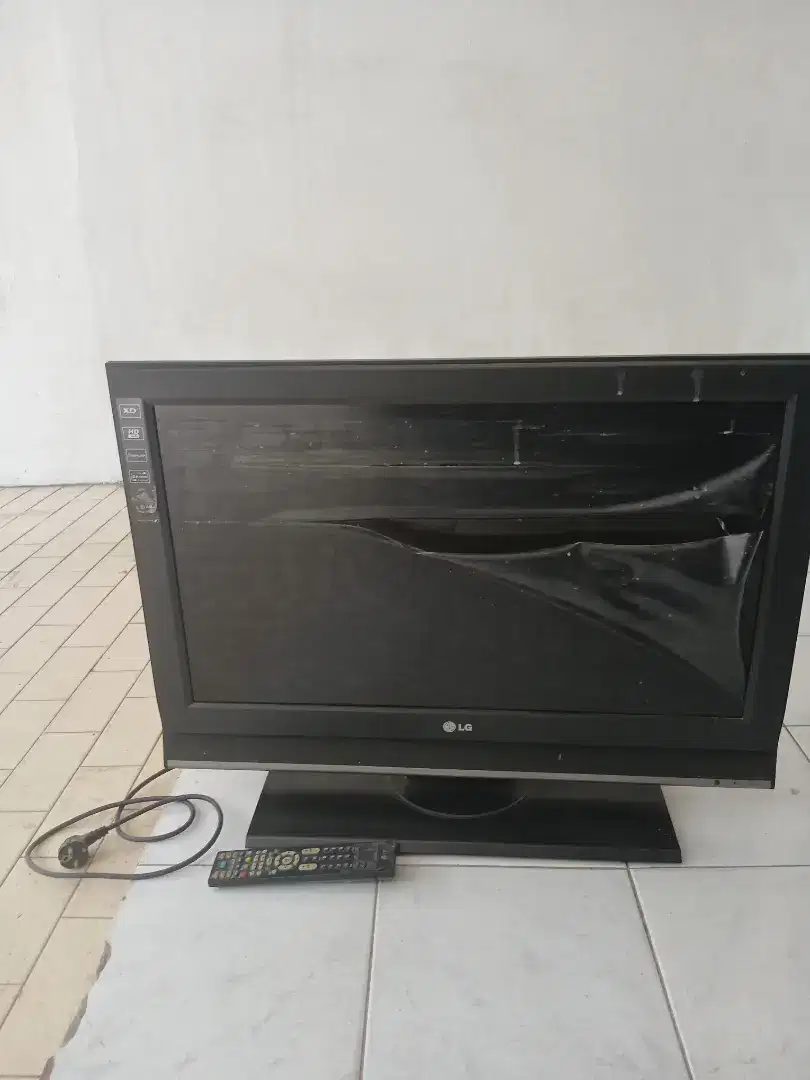 Tv LG 32 inch bekas