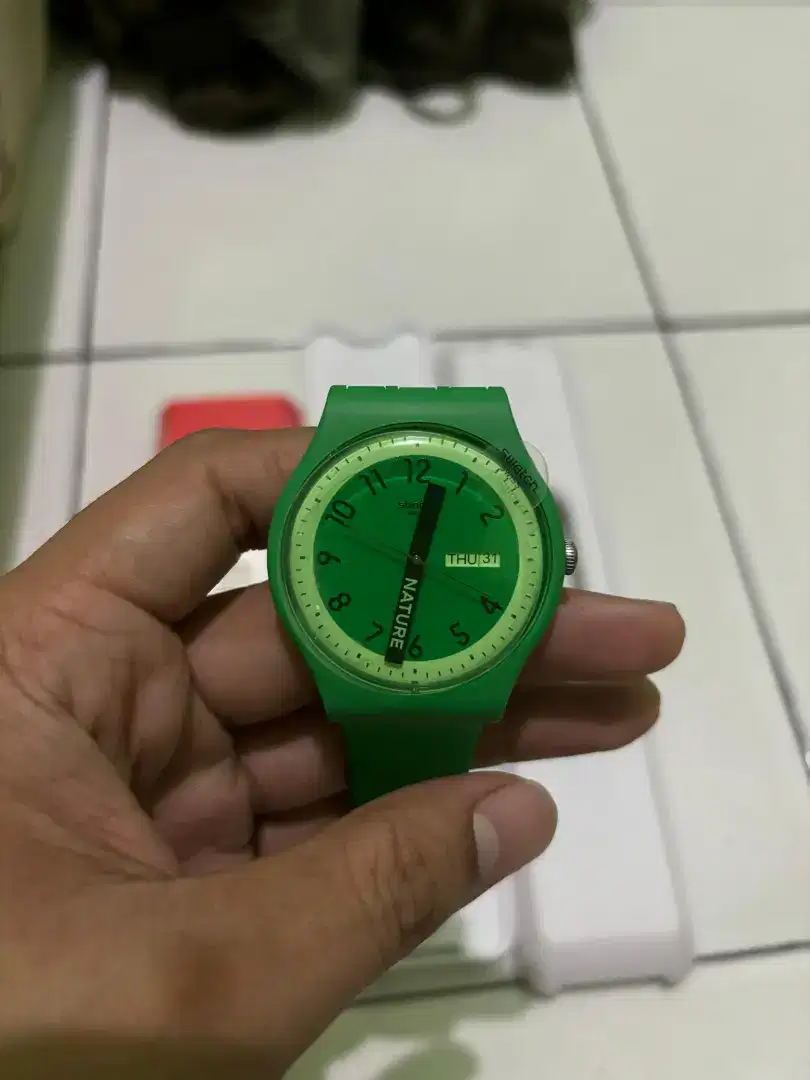 SWATCH PROUDLY GREEN