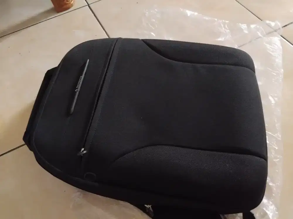 TAS SAMSONITE MUAT LAAPTOP 14 INCI