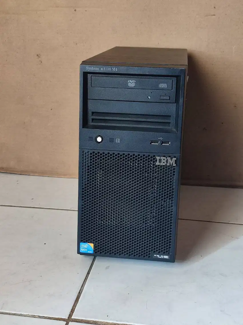 pc server IBM System X3100 M4 XEON E31220  Ram 6gb HD 500 gb