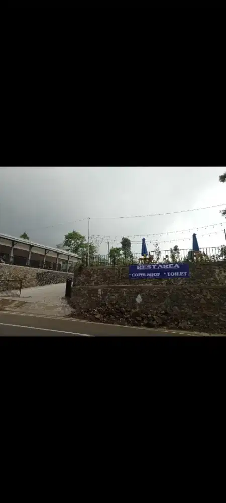 Di jual tanah beserta tempat usaha nya (rest area)