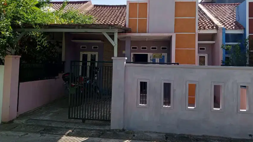 Rumah Disewakan (Tahunan)