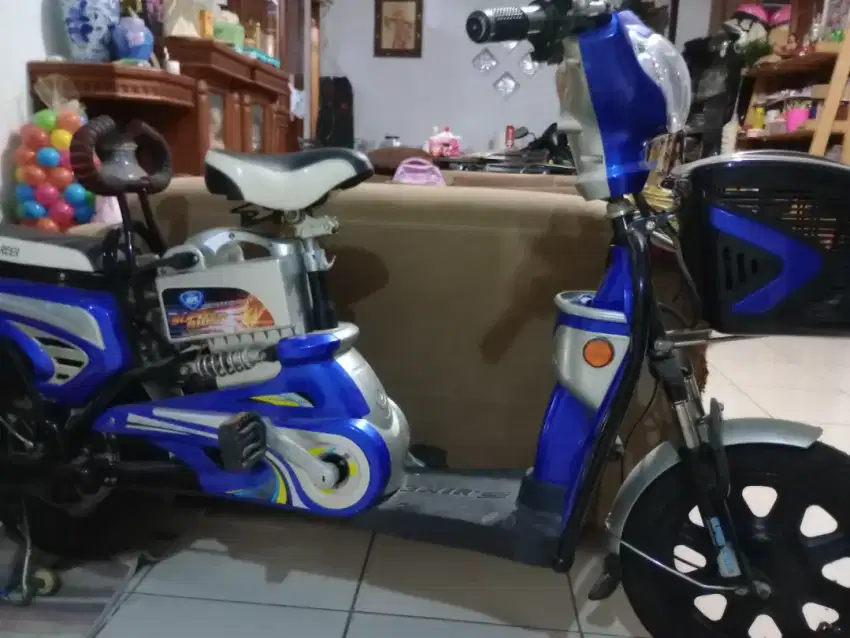 Sepeda Listrik Selis Super Rider