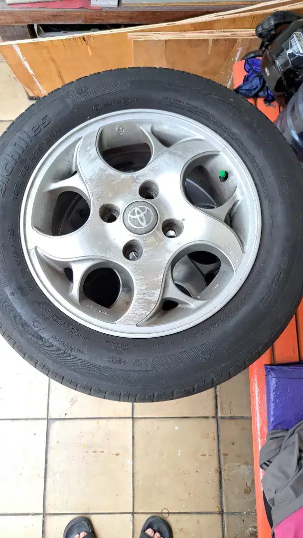 Velg oem kijang krista