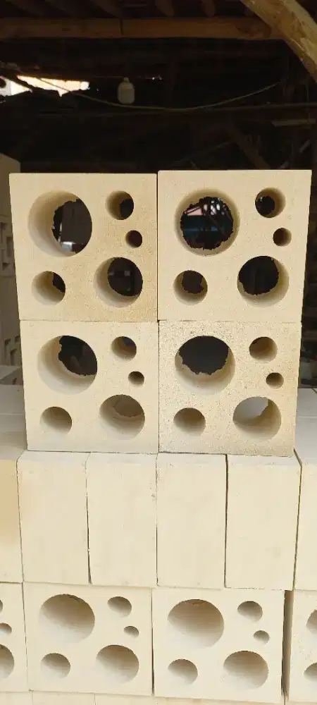 Roster beton minimalis