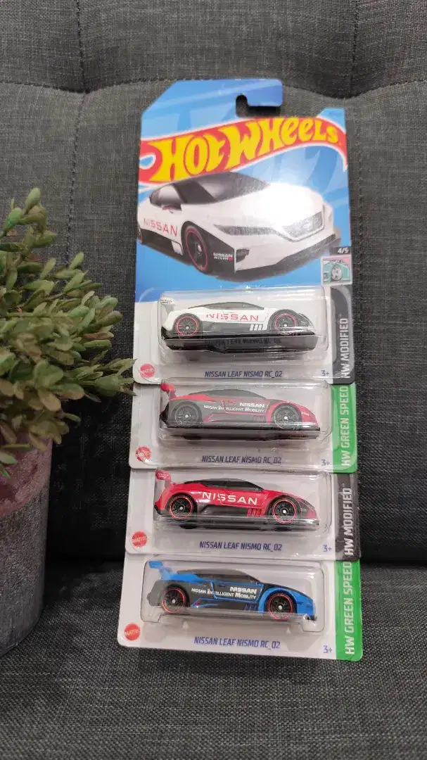 Hotwheels Nissan Leaf Nismo RC-02