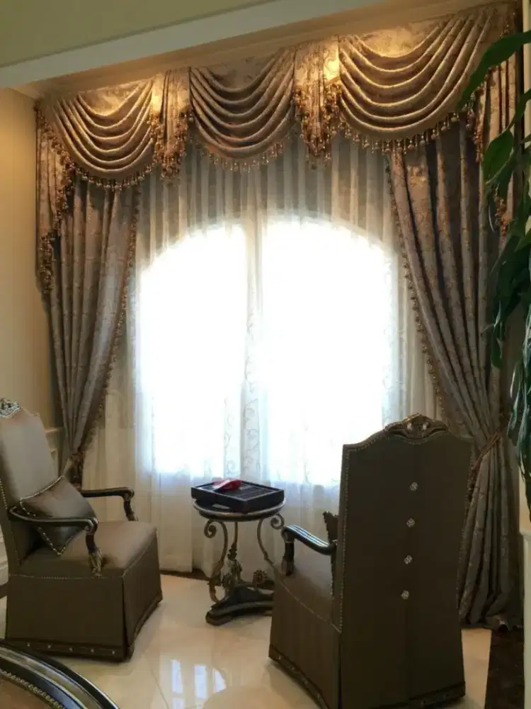 Pasang gordyn gorden murah vertikal roll blind jasa wallpaper dinding