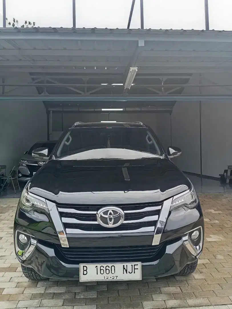 Toyota Fortuner VRZ 2.4 AT 2017