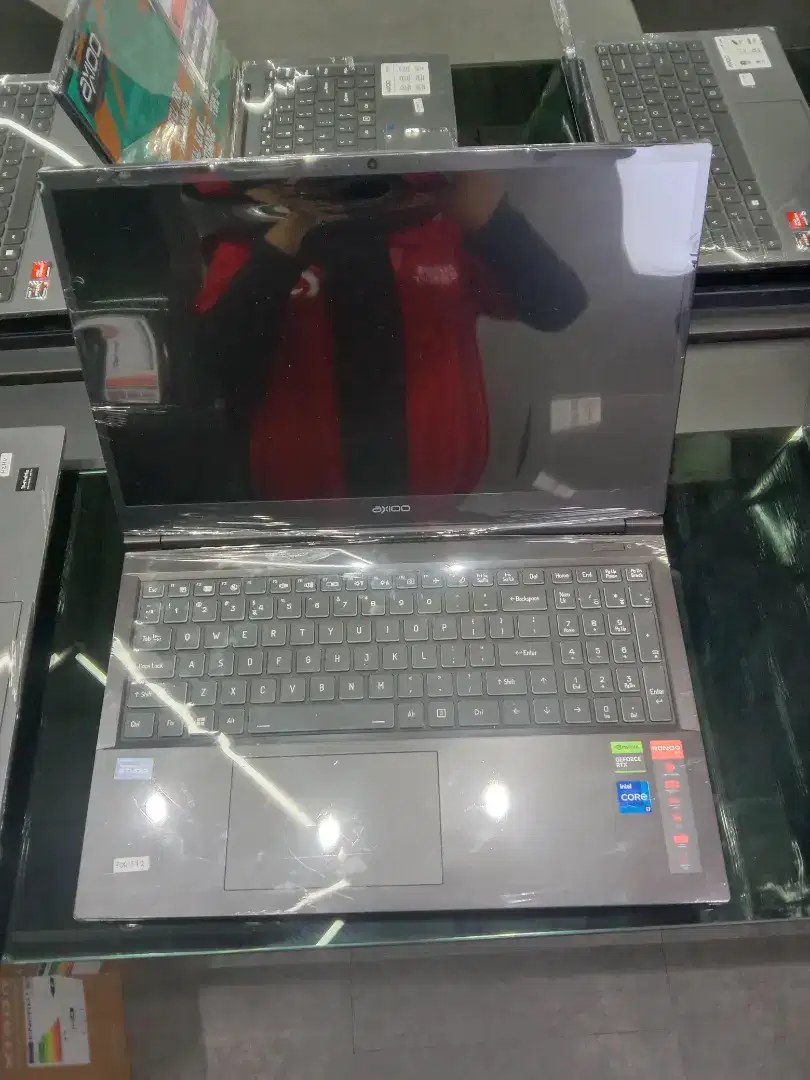 Credit laptop murah Axioo Pongo 725