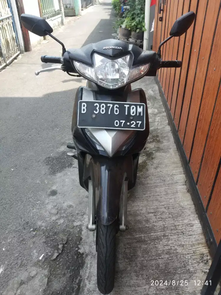 Honda Revo AT 2011 Jual BT TT