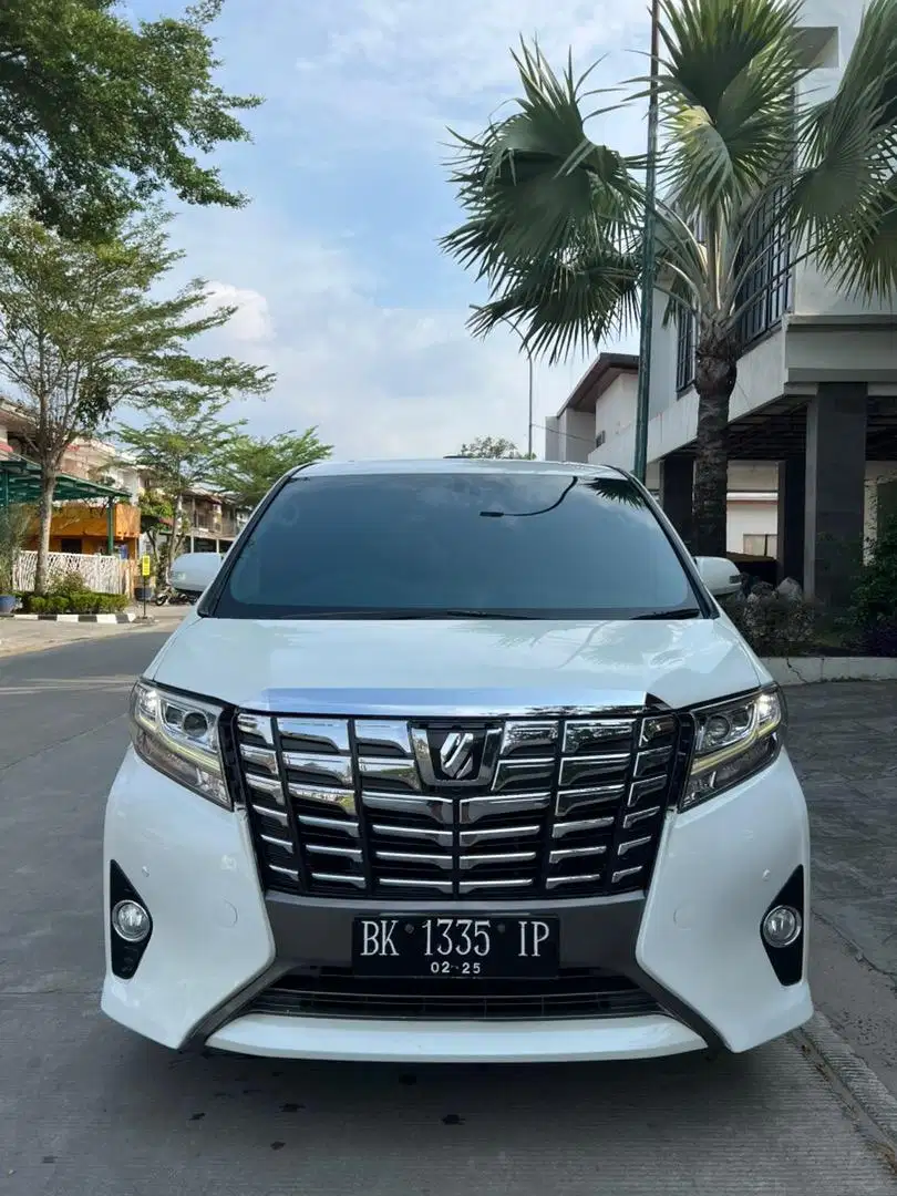 Toyota Alphard SC 2013 A/T