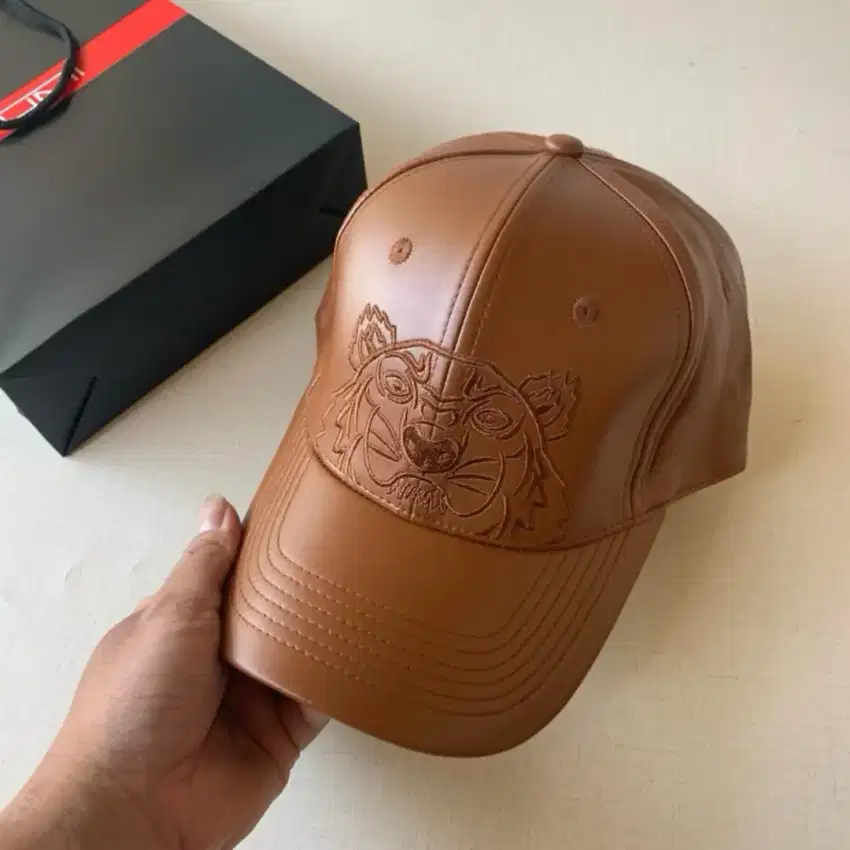 TOPI KENZO LEATHER BRANDED IMPORT