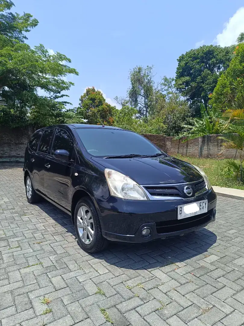 Nissan Grand Livina XV Manual 2011