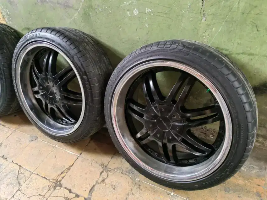 Jual murah aja.. tapi masih layak pakai velg ring 20 245/40