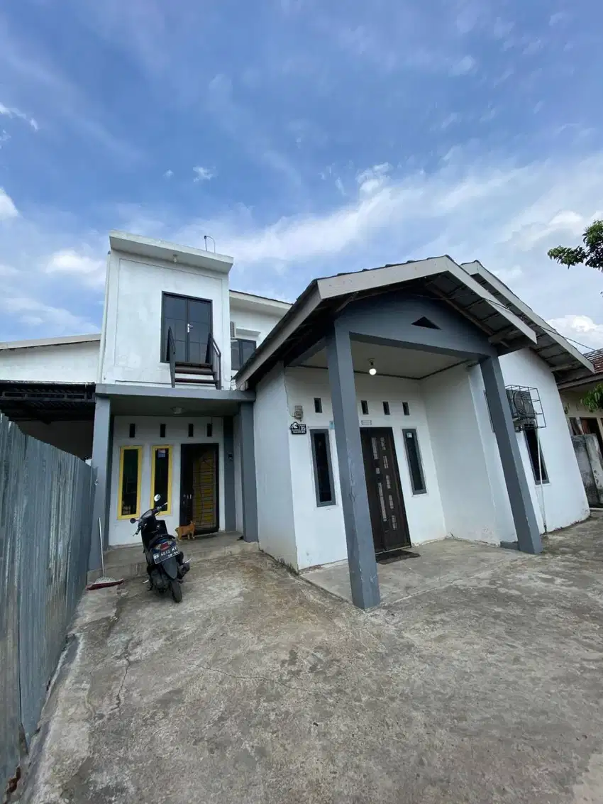 Di Jual Cepat Rumah 2 lantai, Luas Tanah 360 m, Bangunan 200 m persegi