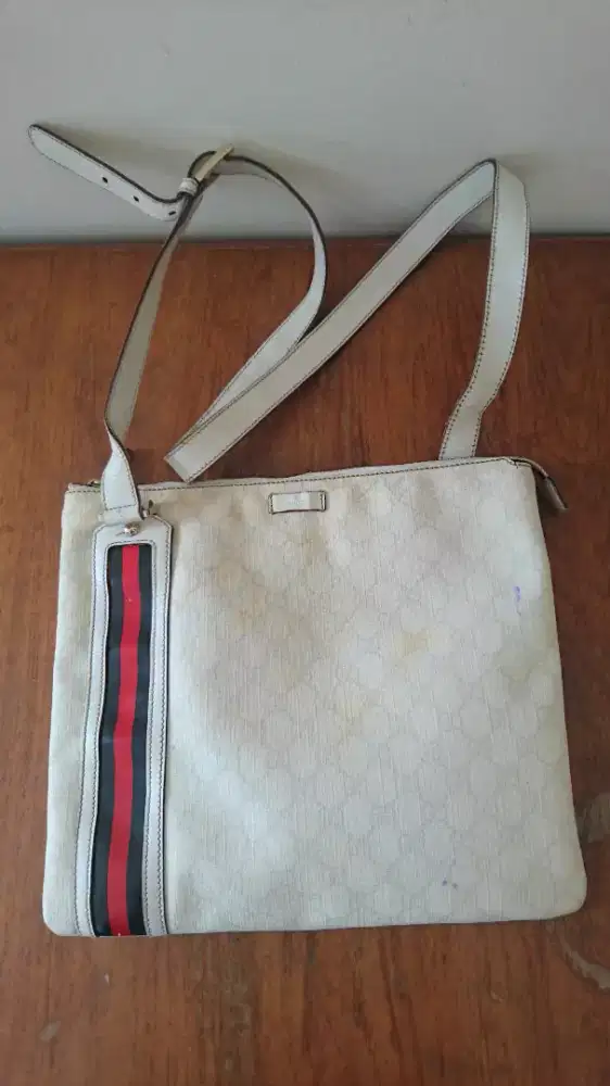 Slingbag Gucci italy