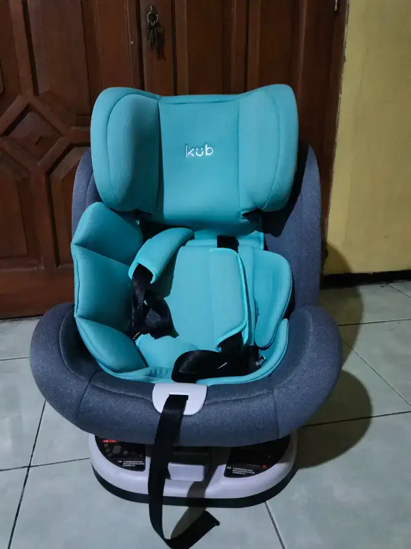 carseat/bangku bayi merk kub