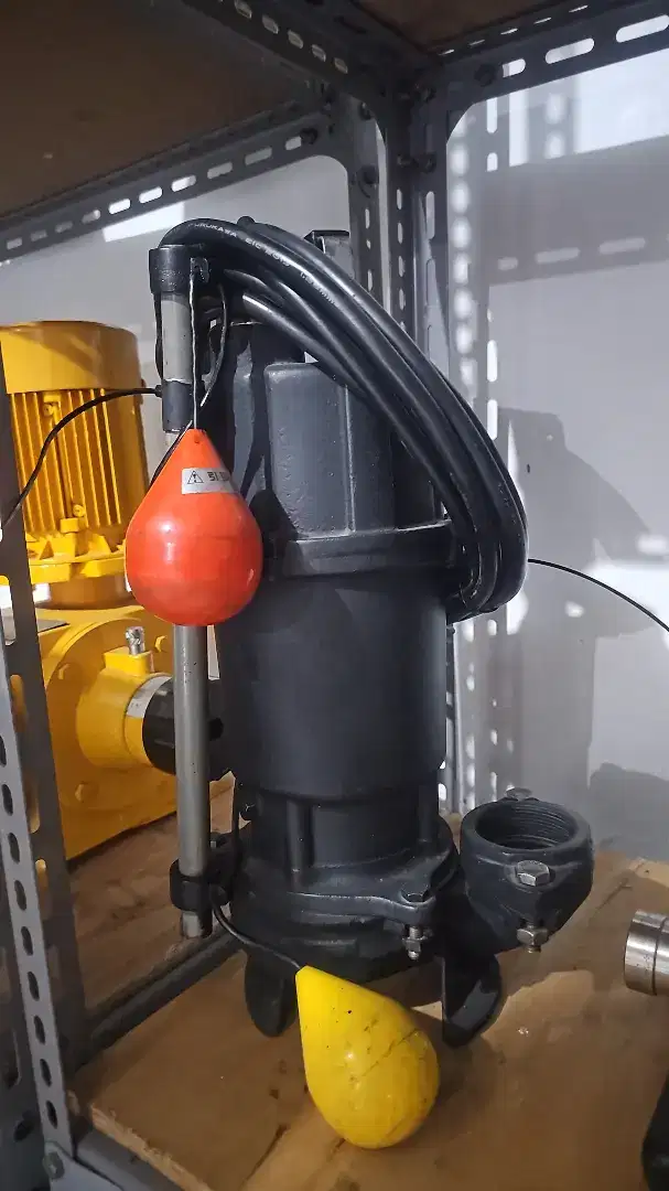 Pompa celup ebara bekas berkualitas 50 DVSA 5.4s 2 in 0,4kw