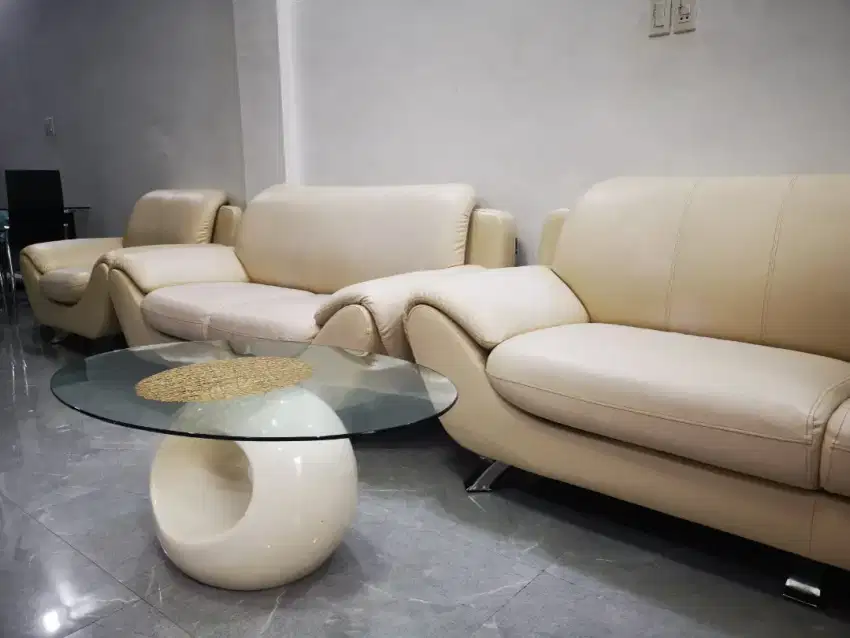 Sofa set modis dan meja informa